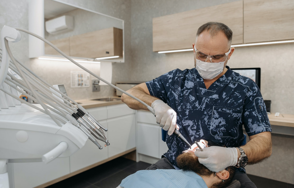 Amazing Health Benefits of Going to the Dentist